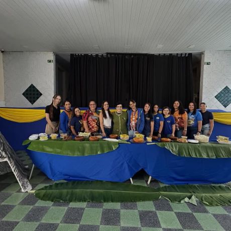 Nossos pequenos da Educação Infantil vivenciaram um momento, nesta sexta-feira (17), de aprendizado, respeito e valorização das culturas indígenas.